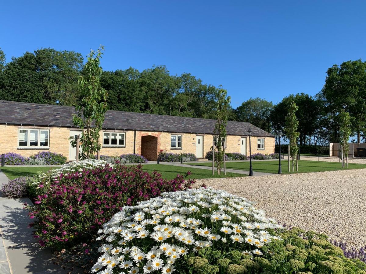 Briary Cottages At Iletts Farm Brackley  Exterior foto